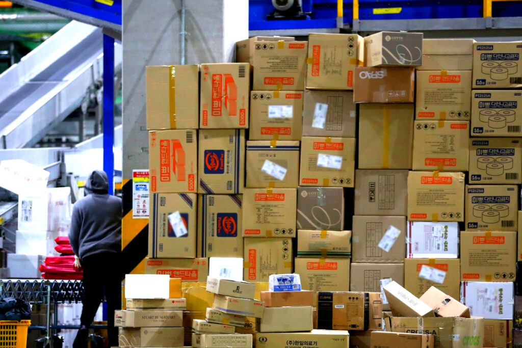 "택배기사도 웃는다"… 쿠팡 겨냥한 '승부수'에 물류 시장 '들썩' 1 택배