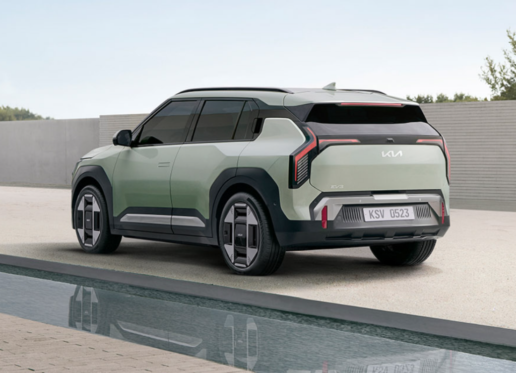 KIA EV3 2025 핀란드 올해의 차 선정