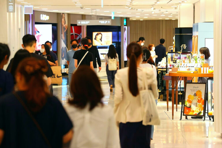 명품 브랜드 가격 인상