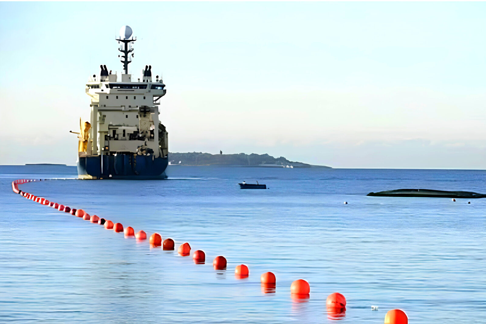 유럽 문제로 치부했는데 “한국 근처까지 왔다”…대체 왜 이런 일이? 1 해저케이블