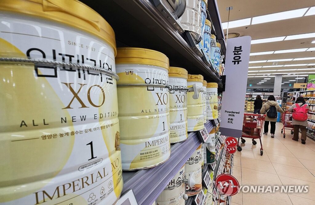 아이 키우다 눈물 흘리는 부모들..."이대로는 감당 못해", 무슨 일 2 육아 비용