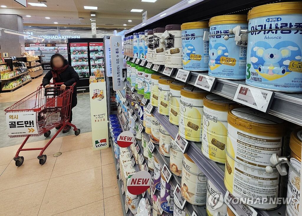 국내선 안 팔리는데 "동남아서 대박 났다"… K-식품이 몰고 온 '의외의 반전' 5 식품