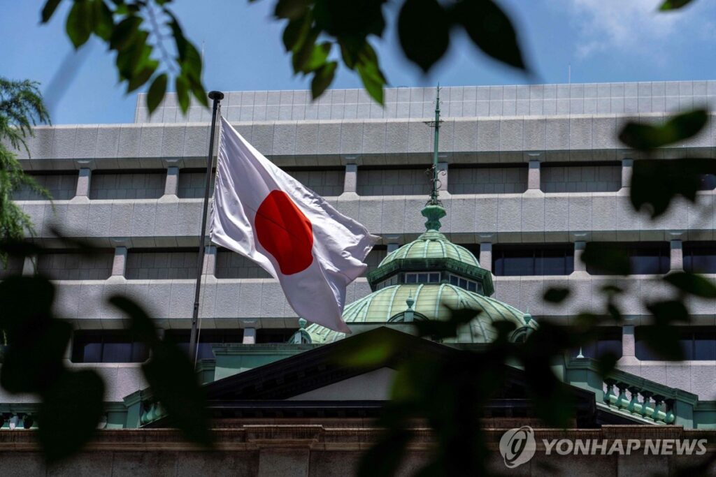 삼성에 밀려 무너지더니 "日 심상치 않은 움직임"...업계 '촉각' 5 일본
