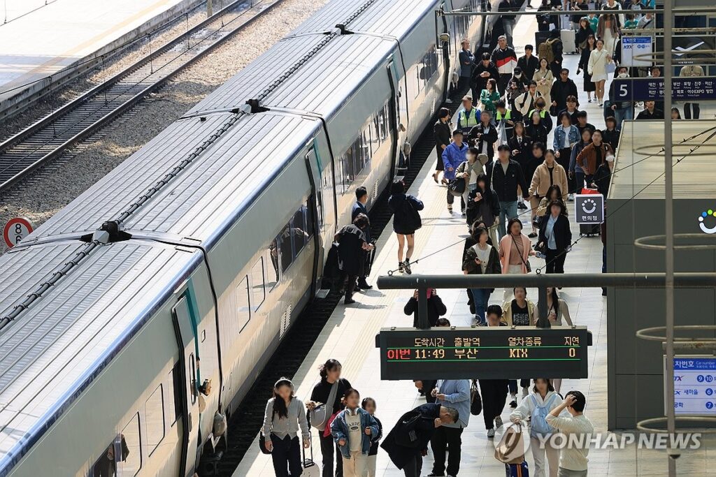 코레일 승차권 싹쓸이하던 사람들... 알고 보니 '발칵' 3 코레일