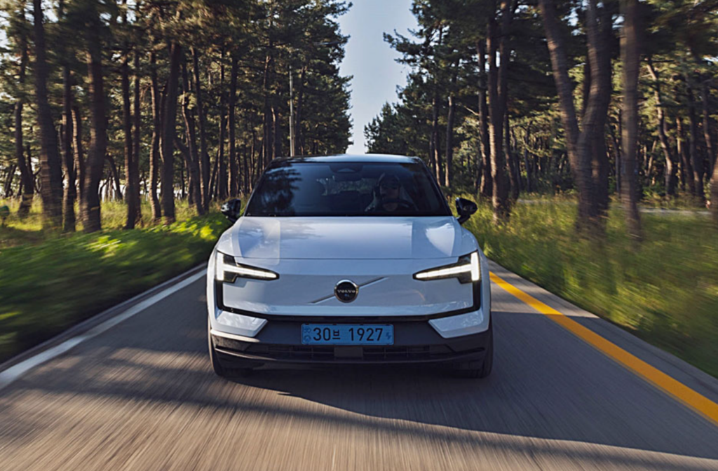 볼보 EX30 판매량