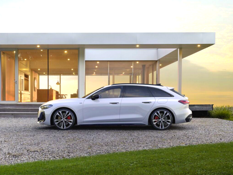 아우디 신형 A5 e-하이브리드 공개