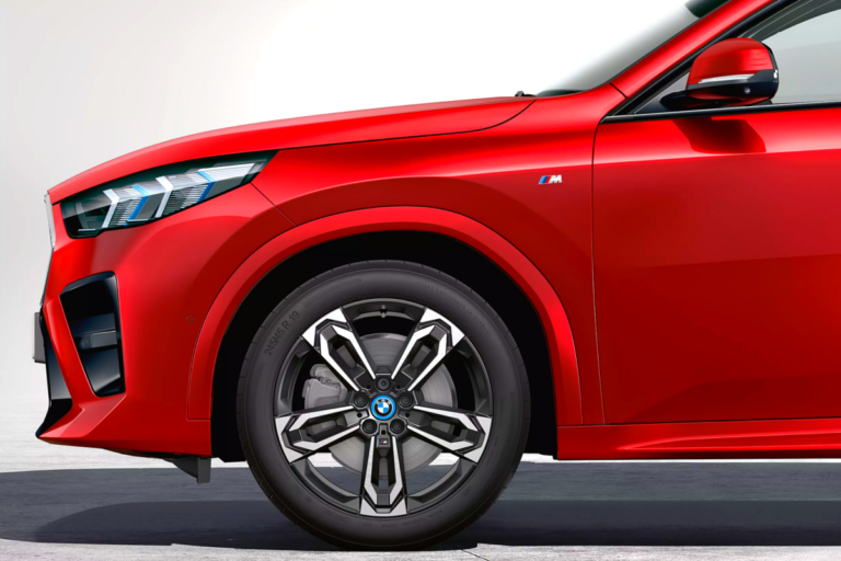 BMW 뉴 iX2 eDrive20 국내 출시