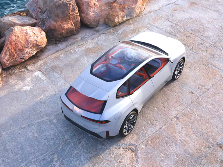 BMW 신형 iX3 9월 공개