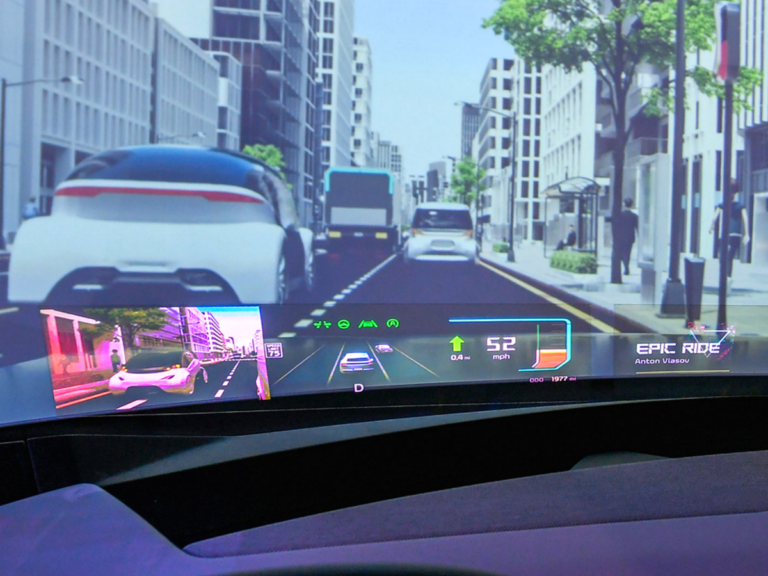 현대모비스 홀로그래픽 윈드쉴드 투명 디스플레이 공개