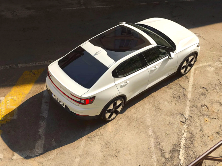 폴스타2 스탠다드 국내 출시