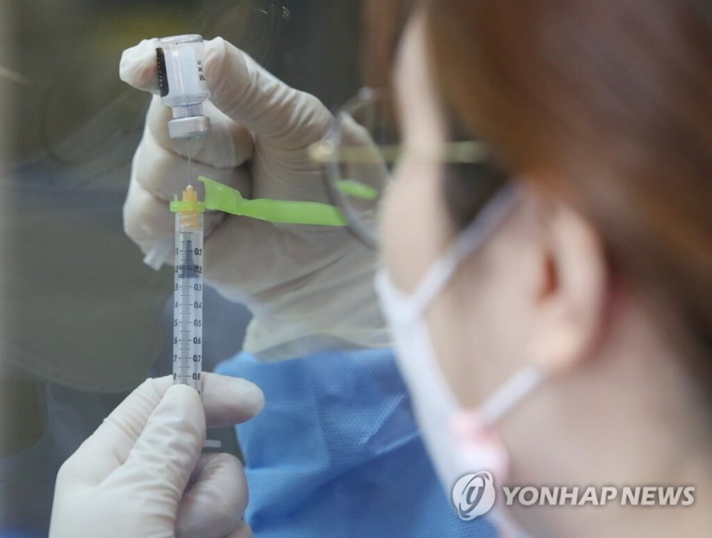 아무도 풀지 못한 '코로나 백신'의 비밀 "韓이 풀었다"... 전 세계 '들썩' 5 백신