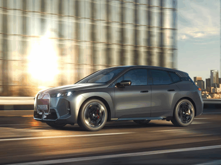 BMW 신형 iX M70 xDrive 주행거리
