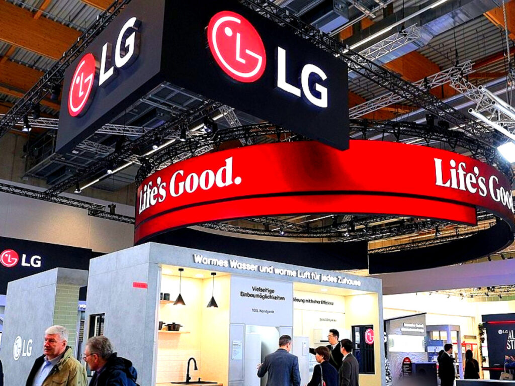 1년에 '10조' 벌어다주는 "진짜 효자산업 나왔다"... LG '웃음꽃 활짝' 1 LG