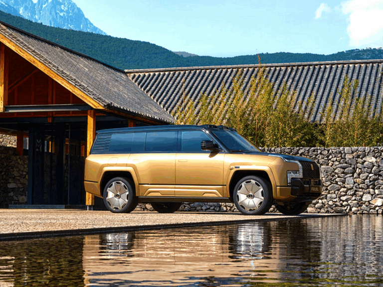 BYD 양왕 U8L 공개