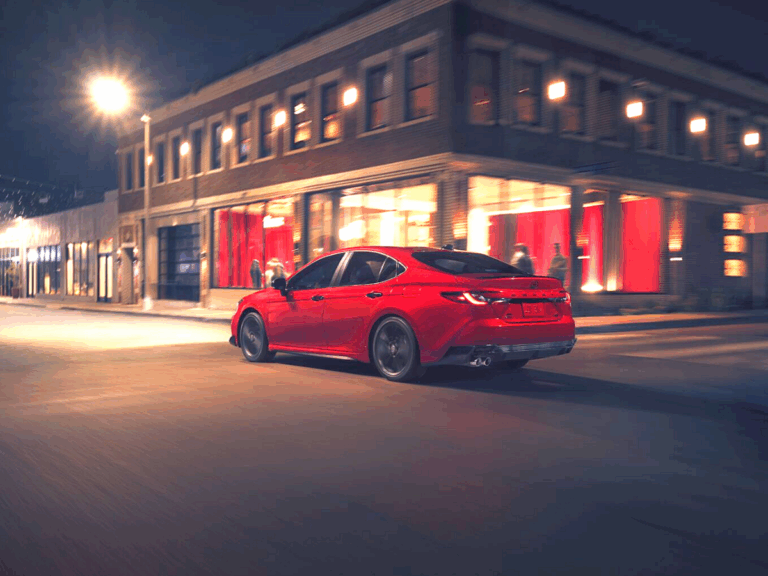 2026 토요타 캠리 나이트쉐이드 에디션 공개