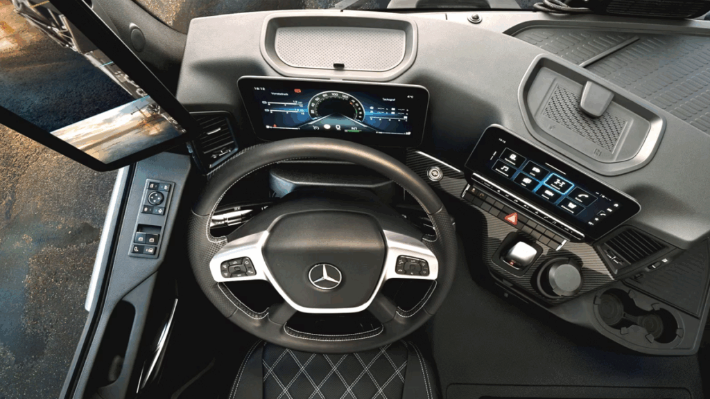 벤츠 아록스 4153L 10x4 성능