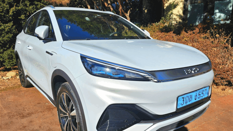 BYD 아토3 1천번째 고객인도