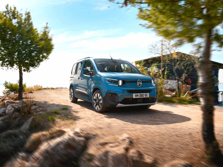 시트로엥 베를링고 블랙 에디션 출시