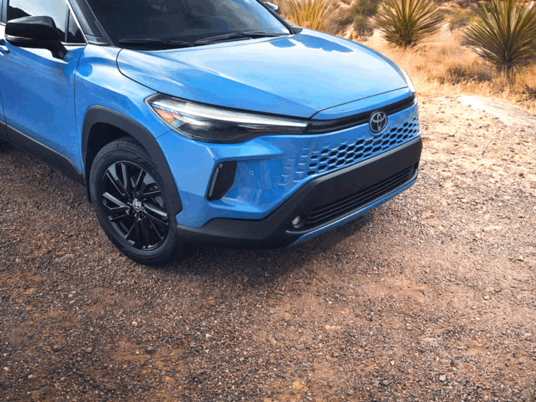 토요타 신형 코롤라 크로스 공개