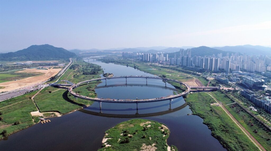 "이게 맞아?" 한 달 동안 3500억 몰린 동네… 알고 보니 '이것' 때문 2 세종