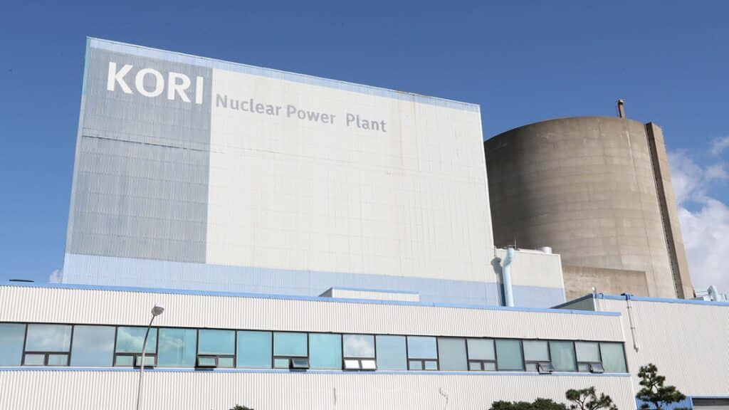 "마무리까지 15년 걸린다"…부산에서 시작될 '초대형' 프로젝트 3 원전