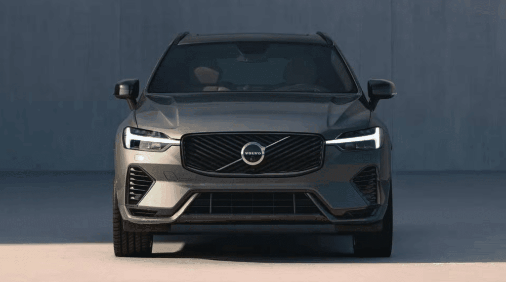 2025 볼보 XC60 국내 출시