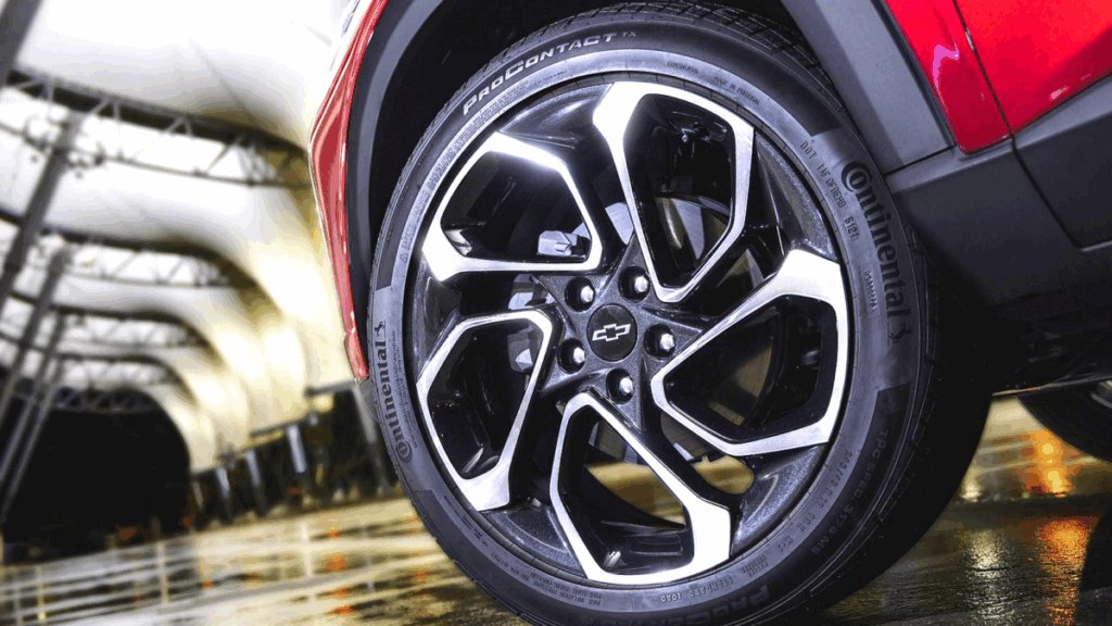 "우리만 안 할 수 없잖아요"…경쟁사 줄줄이 낮추자 결단 내린 쉐보레 1 쉐보레 6월 프로모션