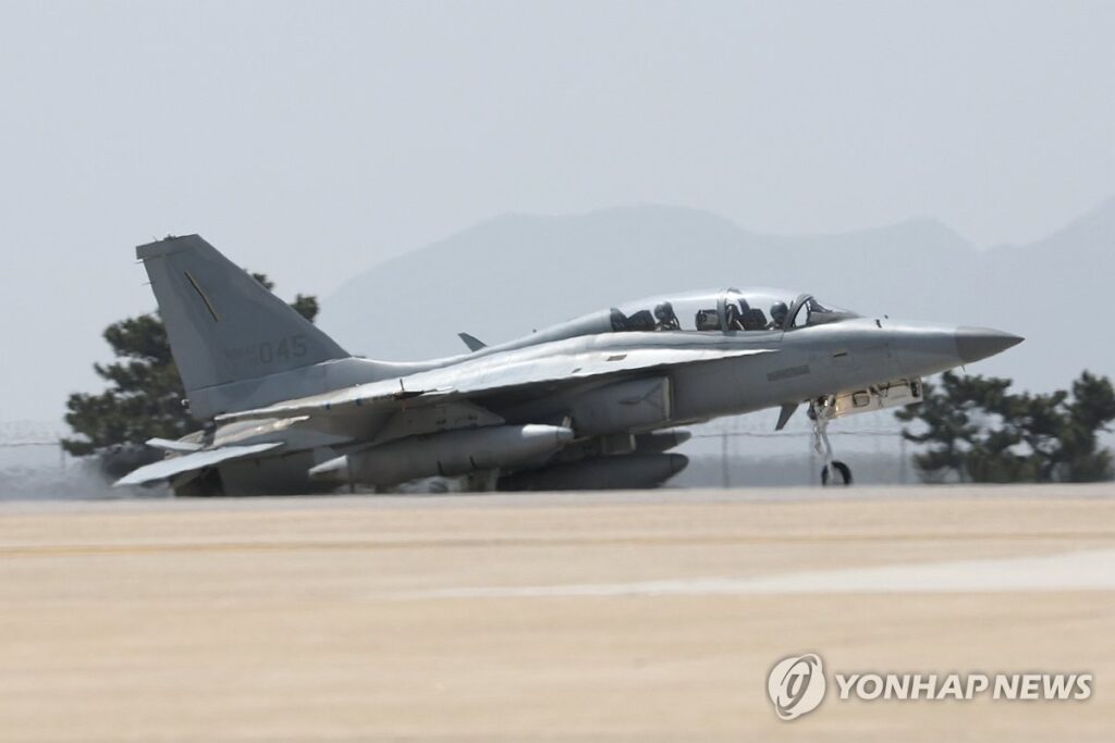 "한국이 세상을 놀라게 했다"... 1조 대박, 연이은 쾌거에 뜨겁게 달아오른 관심 5 전투기