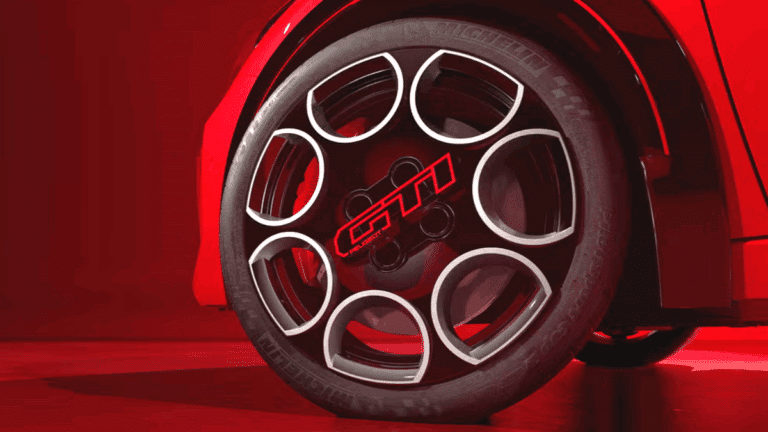 푸조 e-208 GTi 공개