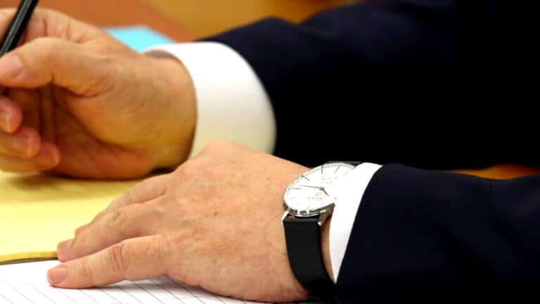 대통령 기념 시계 인기