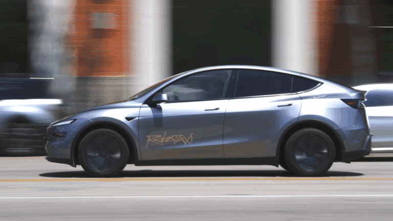 테슬라 로보택시 시범 운영 문제