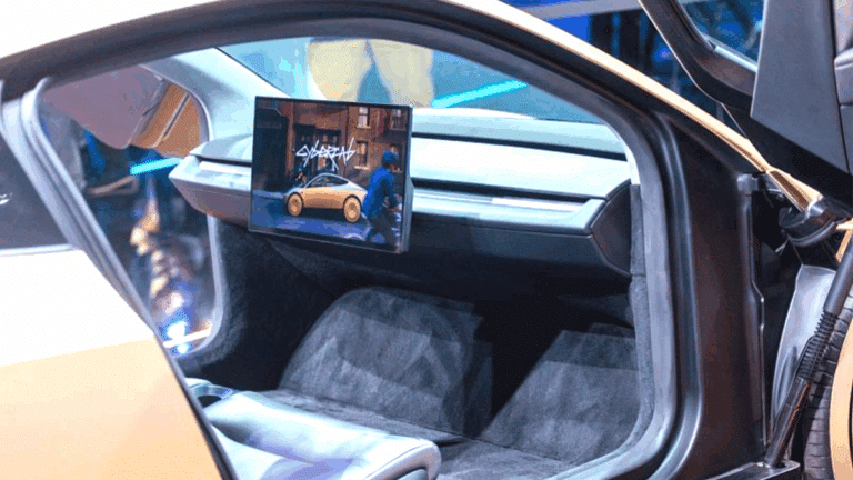 테슬라 로보택시 서비스 시작