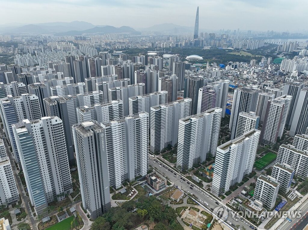 5만 대 1 경쟁률 뚫고 들어갔더니 "이게 맞아?"... '22억' 아파트에서 벌어진 일 4 아파트