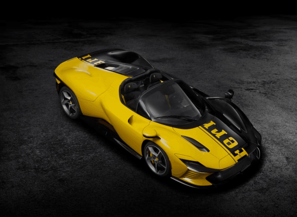 페라리 데이토나 SP3 테일러 메이드 디자인