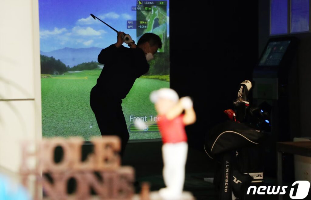 "아들·딸들 자취 감췄는데"… 중장년층 여전히 '이곳'에 몰리는 이유 6 중장년층