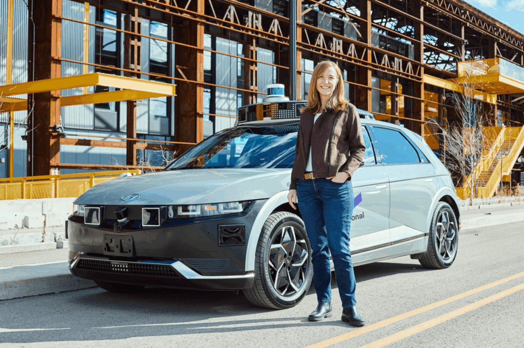 "요즘 자동차는 다 이런가요?"... 현대차 깜짝 공개에 '관심 집중' 5 현대차 2028년 완전 자율주행 개발