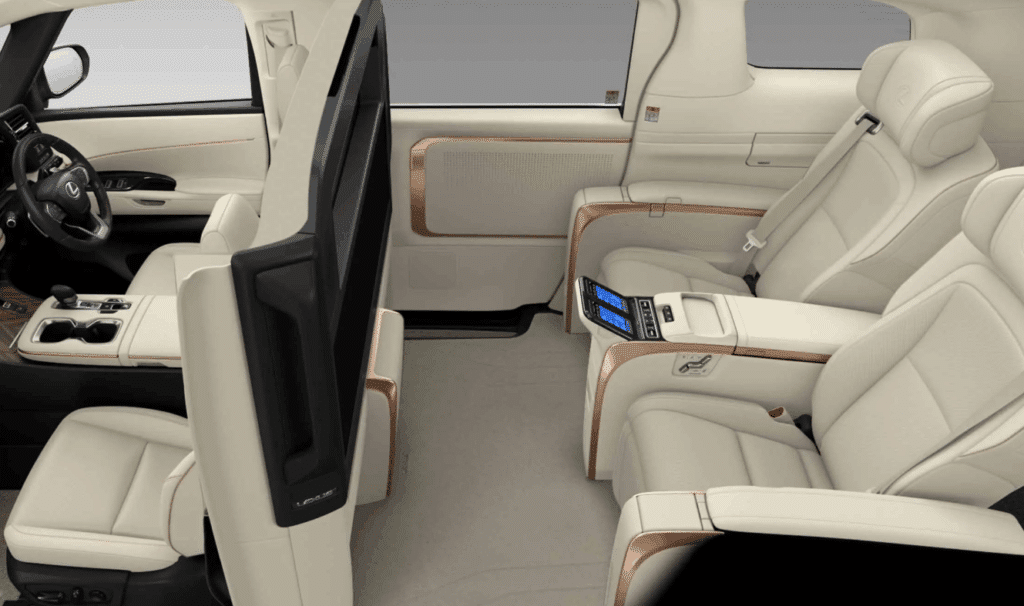 "이 정도면 퍼스트클래스네.." 신형 럭셔리 車, 격이 다른 완성도에 '탄성' 4 2026년형 렉서스 LM500h 출시