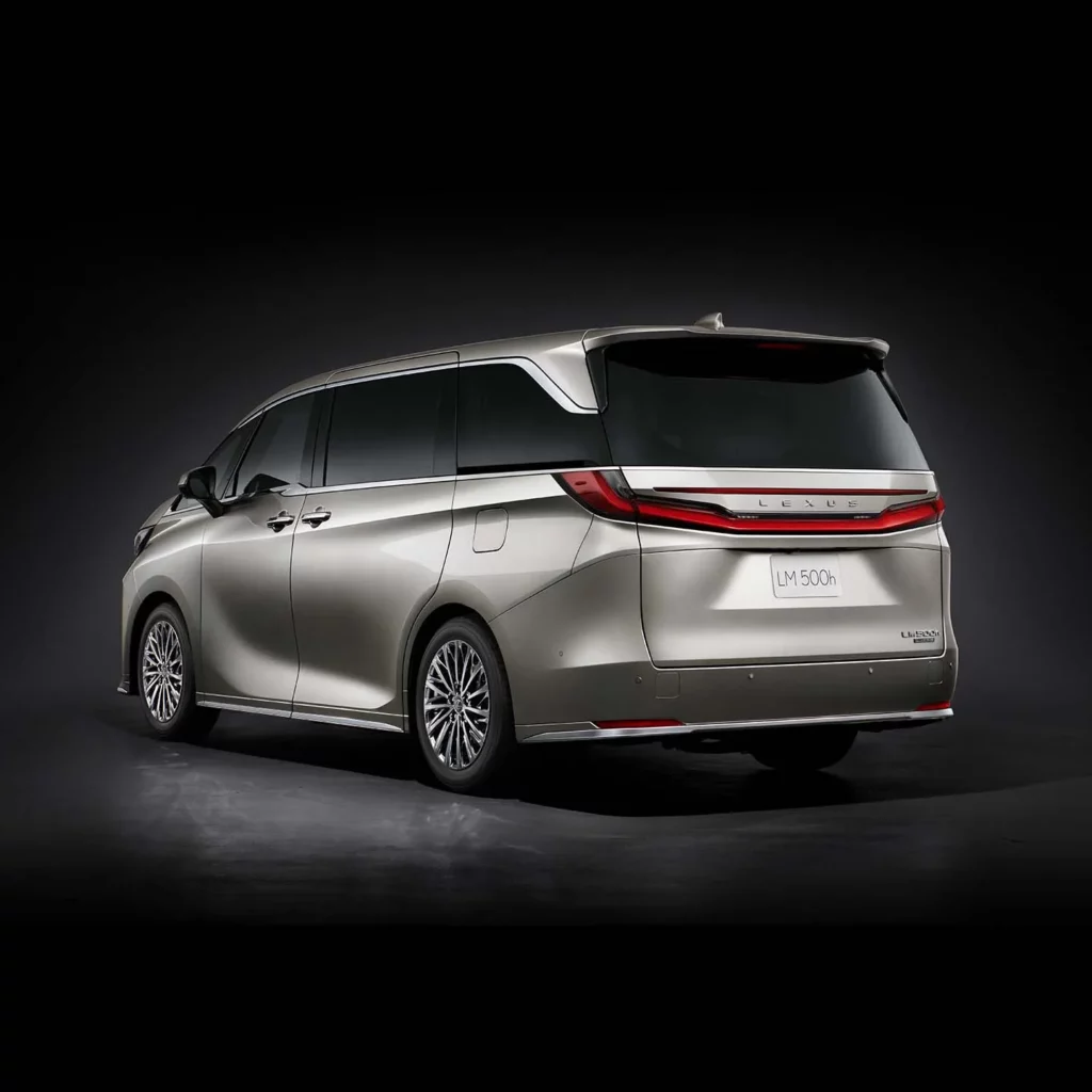 "이 정도면 퍼스트클래스네.." 신형 럭셔리 車, 격이 다른 완성도에 '탄성' 5 2026년형 렉서스 LM500h 가격