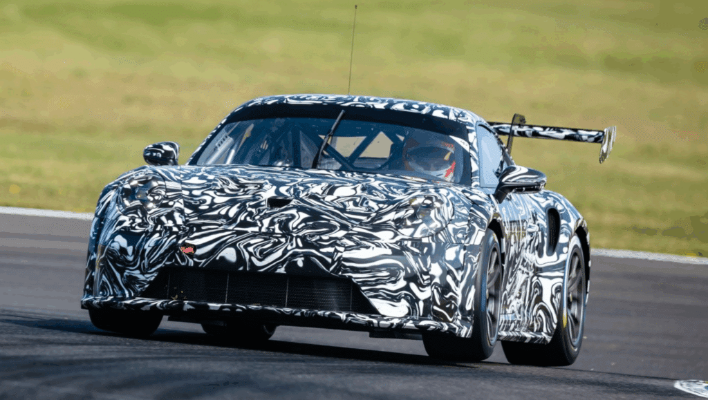 "완전히 다른 차원이다".. 포르쉐 '비장의 무기', 드디어 나온다 5 포르쉐 2026 시즌 911 GT3 컵카 제원