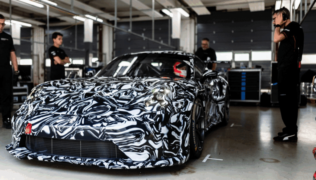 "완전히 다른 차원이다".. 포르쉐 '비장의 무기', 드디어 나온다 2 포르쉐 2026 시즌 911 GT3 컵카 제원