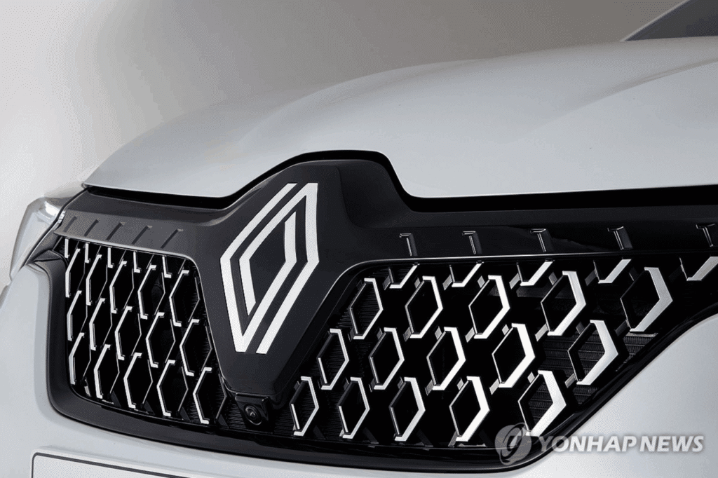 전기차 안 만들 줄 알았더니 "이미 다 준비해뒀네"… 르노가 준비한 車, 정체는 4 르노코리아 오로라2 출시