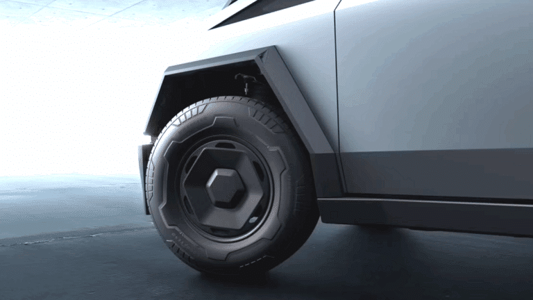 테슬라 사이버트럭 재고 판매