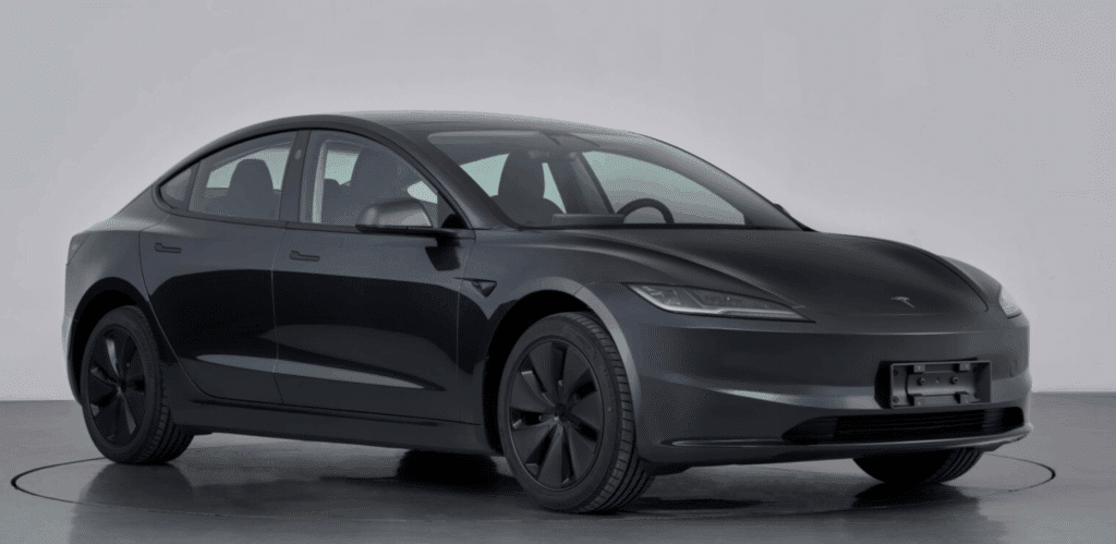 "말로만 듣던게 드디어" LG와 손잡은 테슬라 신작.. 놀라운 정체에 전기차 시장 '들썩' 2 테슬라 모델3+ 주행거리