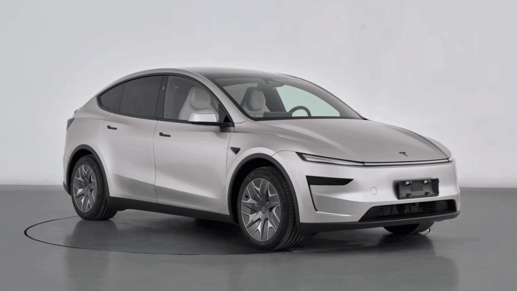 테슬라 모델 Y L 출시