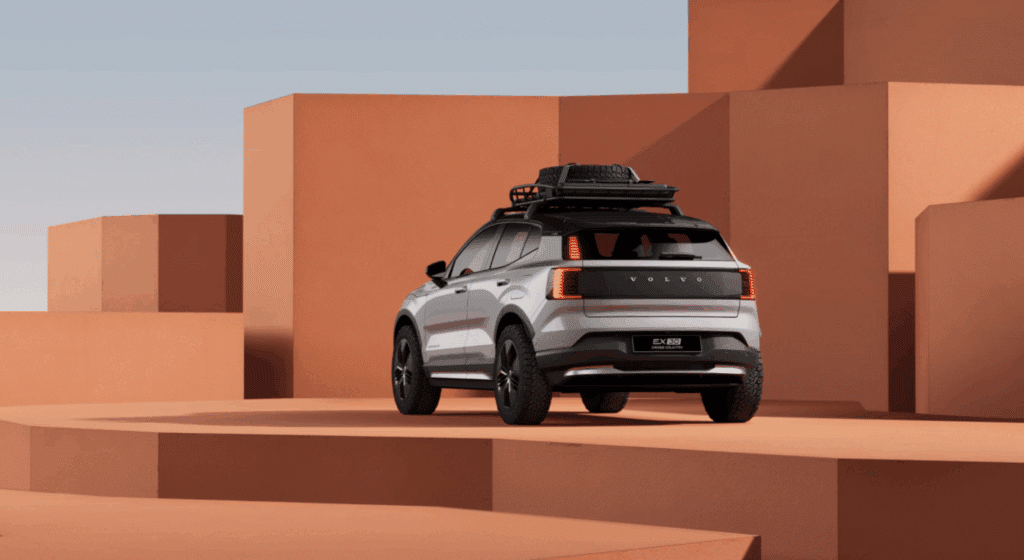 볼보 EX30 크로스 컨트리 주행거리