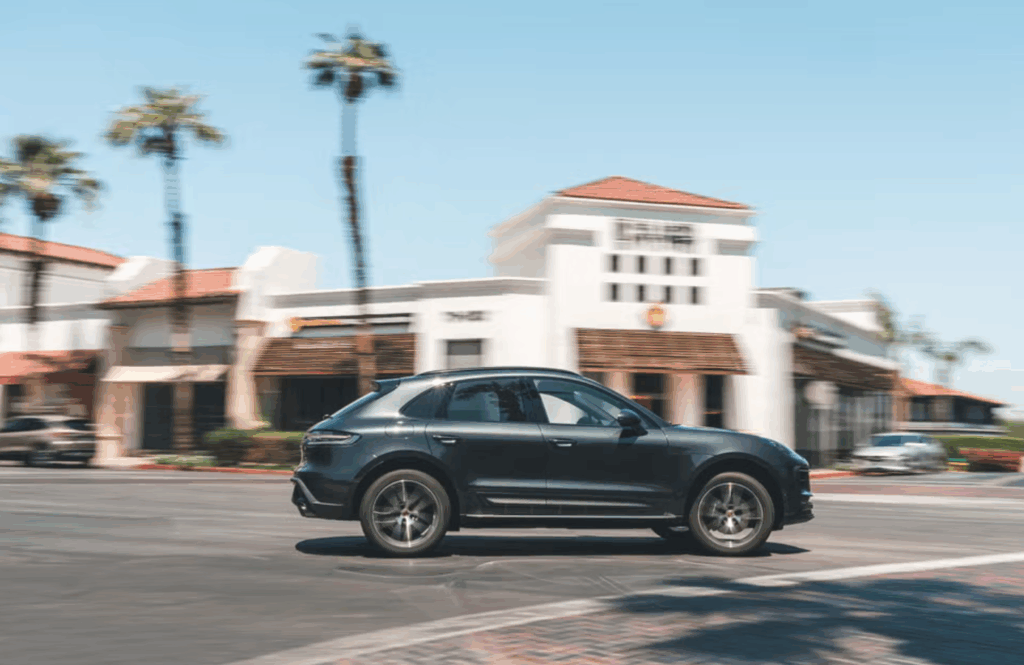 포르쉐 신형 내연기관 SUV 2028년 출시