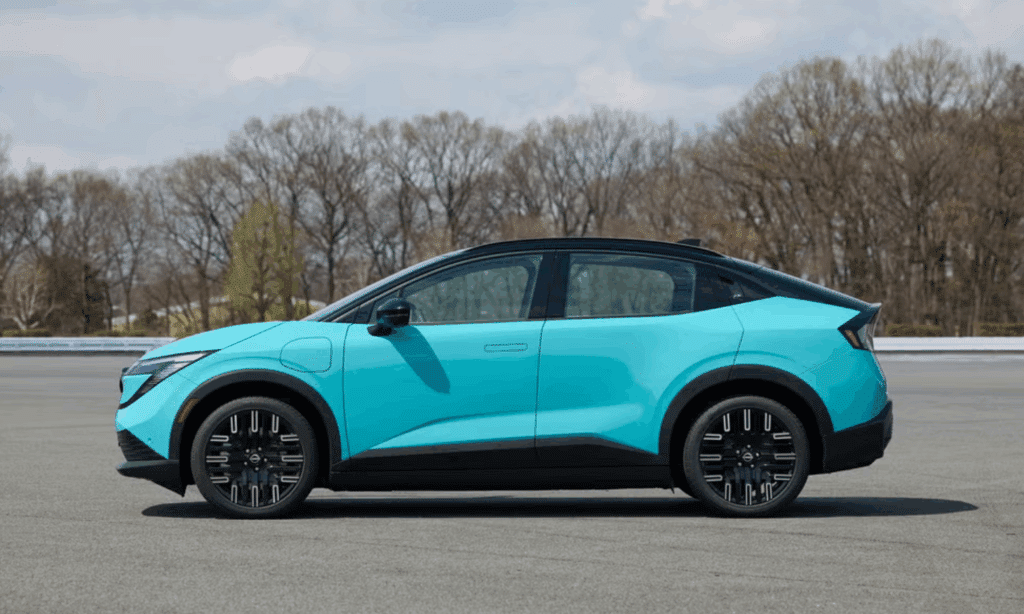 "완전히 새차인데 말도 안돼"...마침내 시작된 '가격 파괴', 시장 흔든다 5 2026 닛산 리프 가격