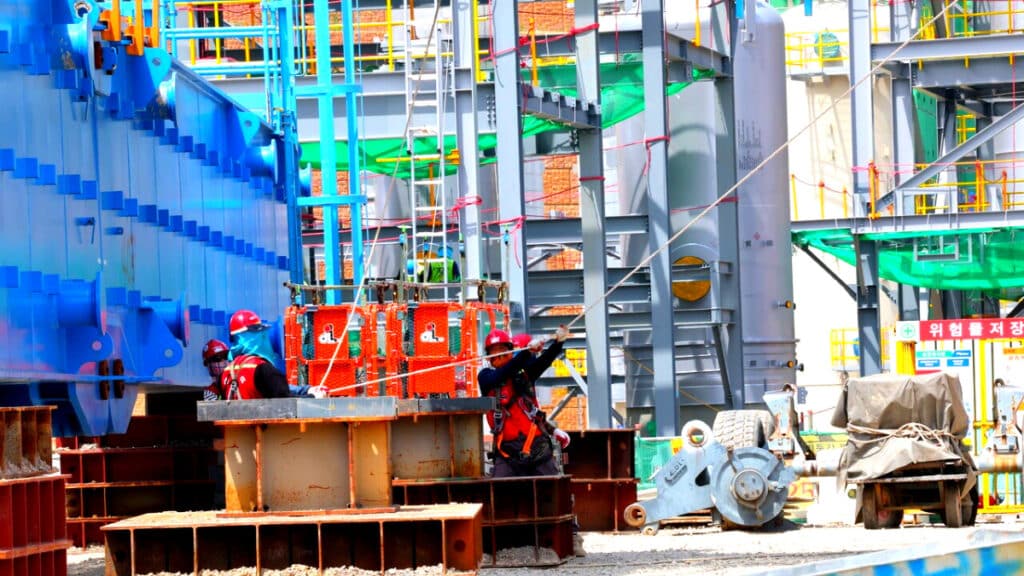 "지금이 2025년 맞나요"... 아빠들 '근심' 깊어지자 '결국' 대통령까지 나섰다 1 건설