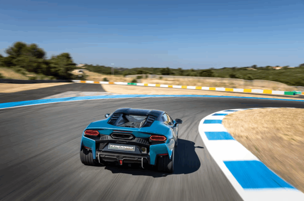 람보르기니 테메라리오 고객 인도