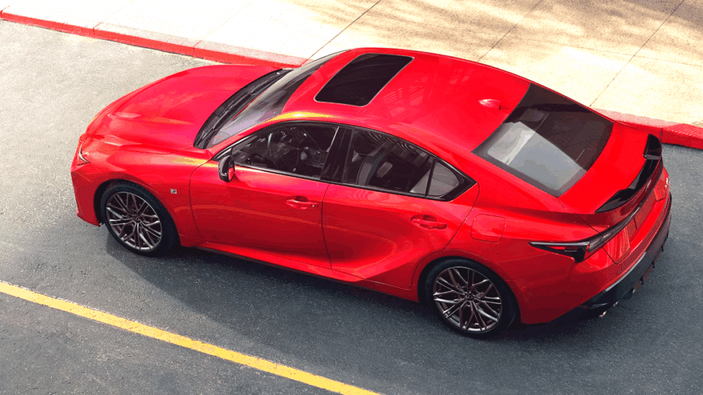 "소형 모델까지 정리한다고?".. 프리미엄 브랜드 공식 발표, '대청소 시작' 1 렉서스 IS 생산 중단